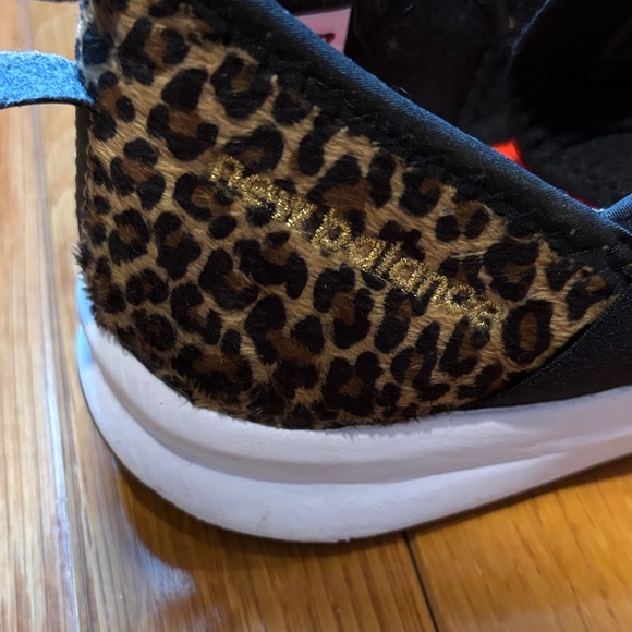 New Balance Black and Leopard slip-on Women's Sneakers, 8 - Picture 2 of 13
